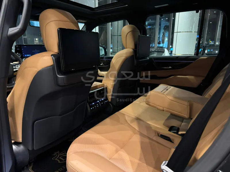 2024 Lexus LX 600