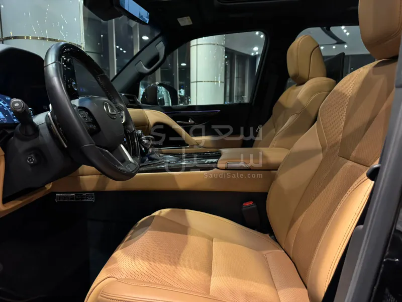 2024 Lexus LX 600