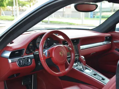 2015 Porsche 911 Carrera 4S
