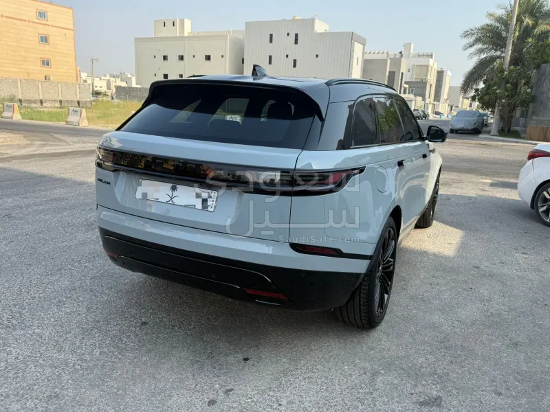 2024 لاند روفر رينج روفر فيلار أر - دايناميك