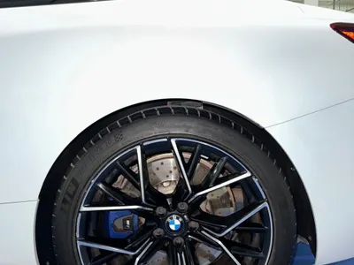 2020 بي ام دبليو الفئة ام إم 8 كومبيتيشن