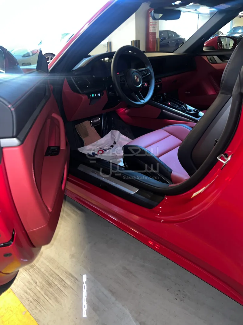 2026 Porsche 911 Carrera