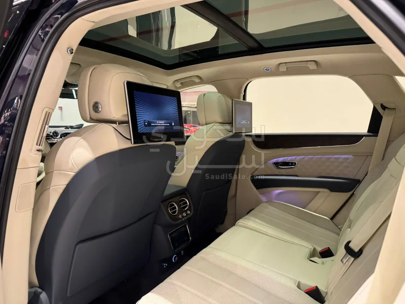 2023 Bentley Bentayga