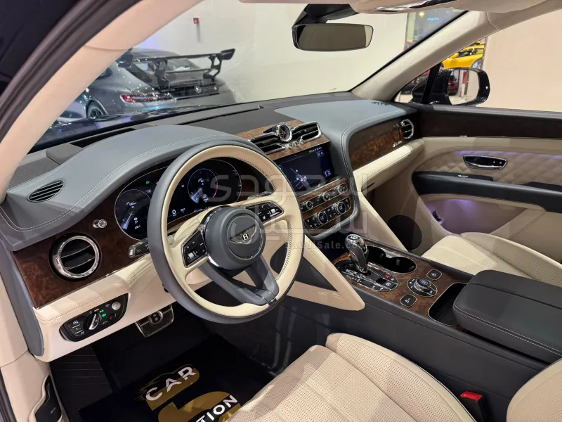 2023 Bentley Bentayga