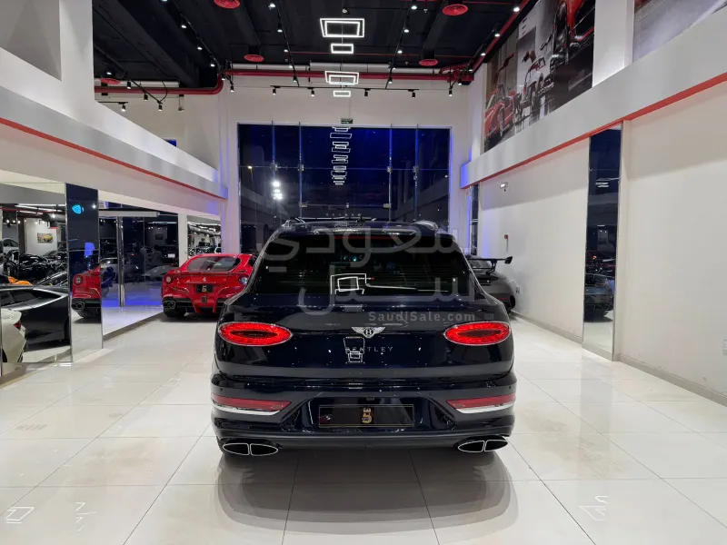 2023 Bentley Bentayga