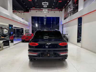2023 Bentley Bentayga