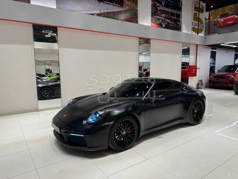 2021 Porsche 911 Carrera