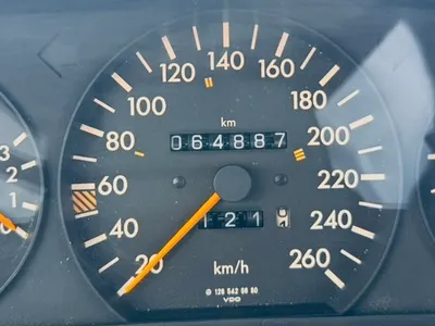 1990 Mercedes-Benz SEL 560