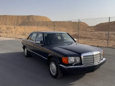 1990 Mercedes-Benz SEL 560