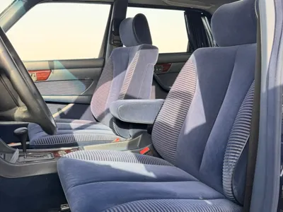 1990 Mercedes-Benz SEL 560