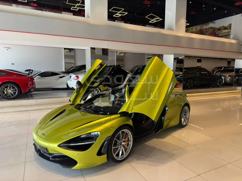 2022 McLaren 720 S