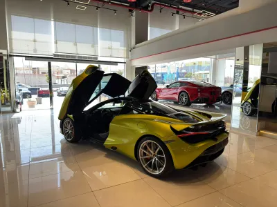 2022 McLaren 720 S