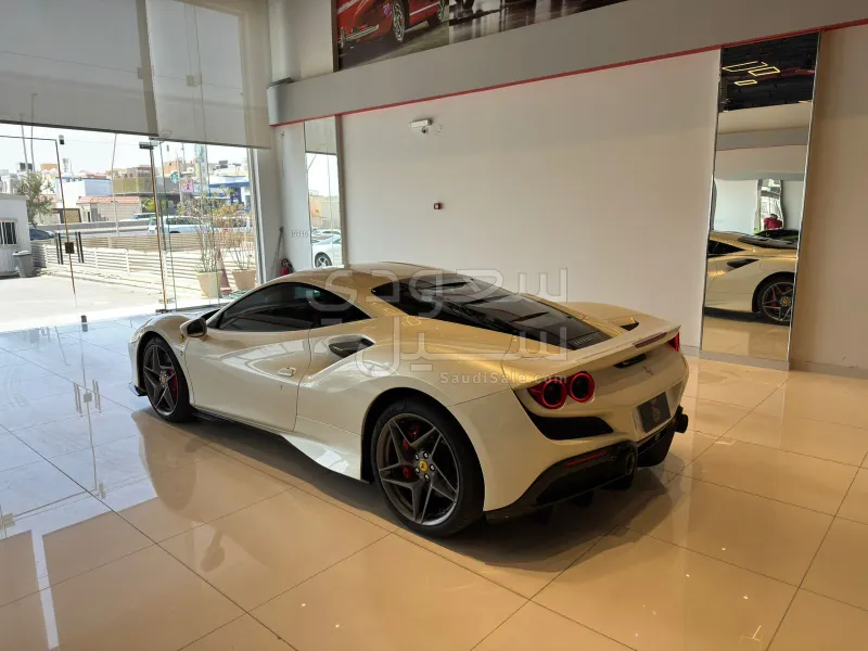 2020 Ferrari F8