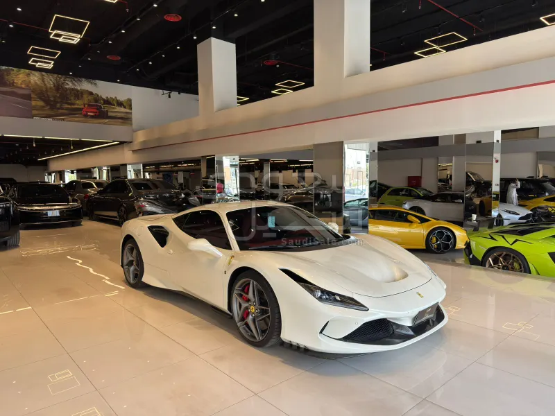 2020 Ferrari F8