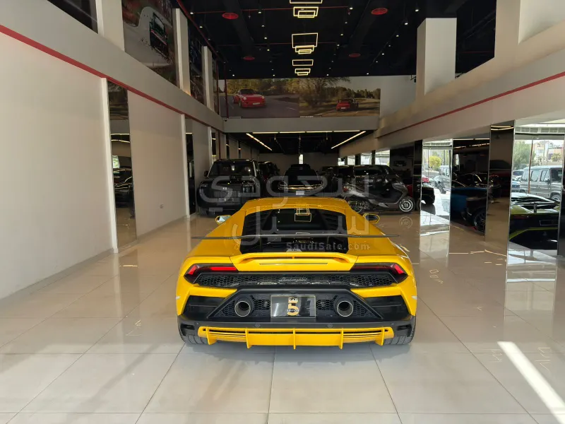 2021 Lamborghini Huracán EVO