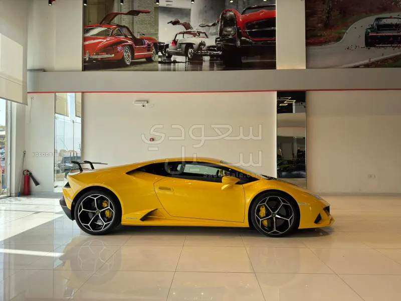 2021 Lamborghini Huracán EVO
