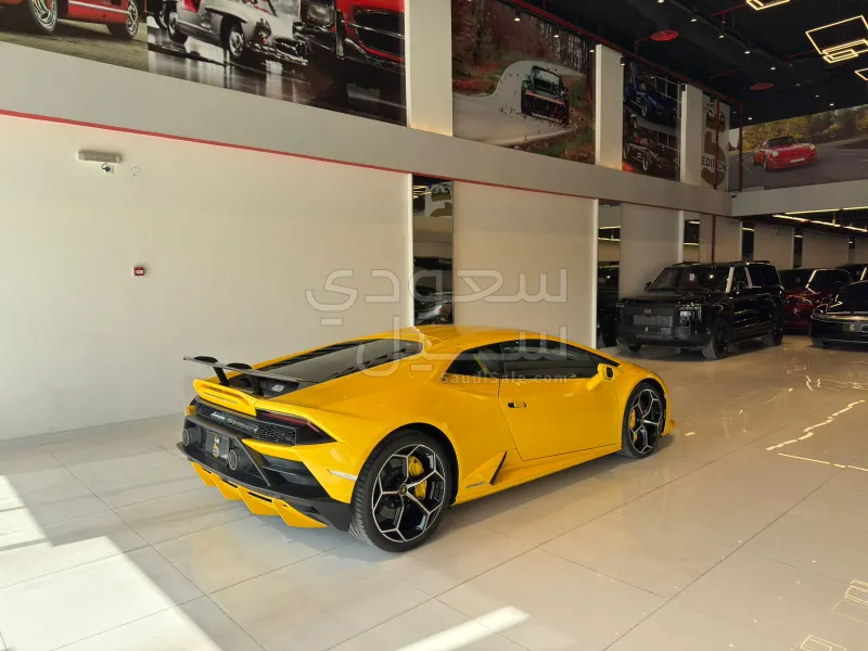 2021 Lamborghini Huracán EVO