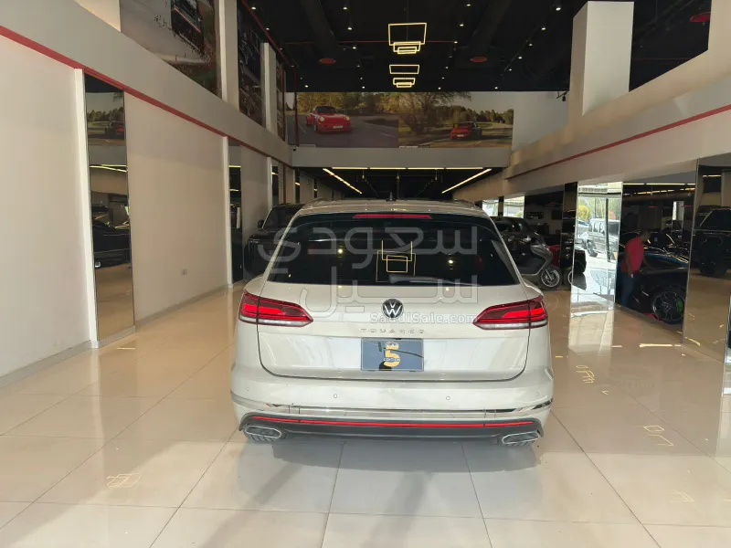2022 Volkswagen Touareg