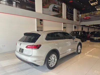 2022 Volkswagen Touareg