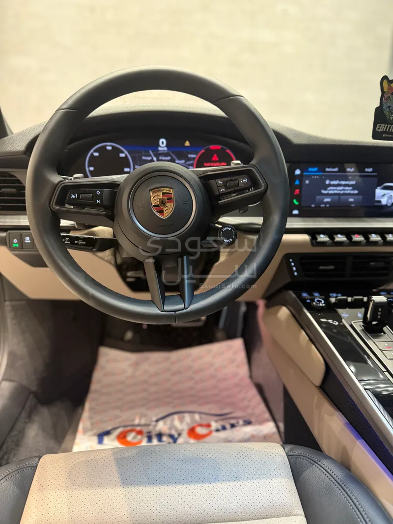 2025 بورش 911 كاريرا