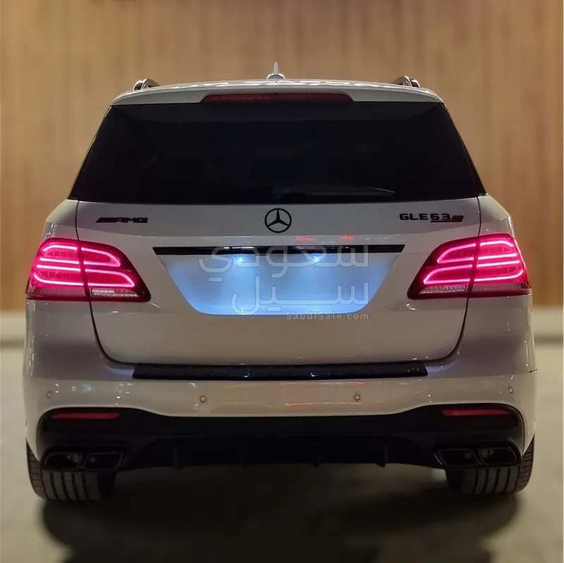 2017 Mercedes-Benz GLE 63S AMG