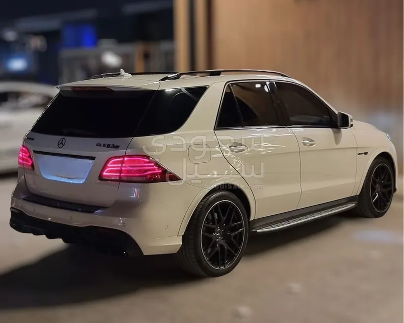 2017 Mercedes-Benz GLE 63S AMG