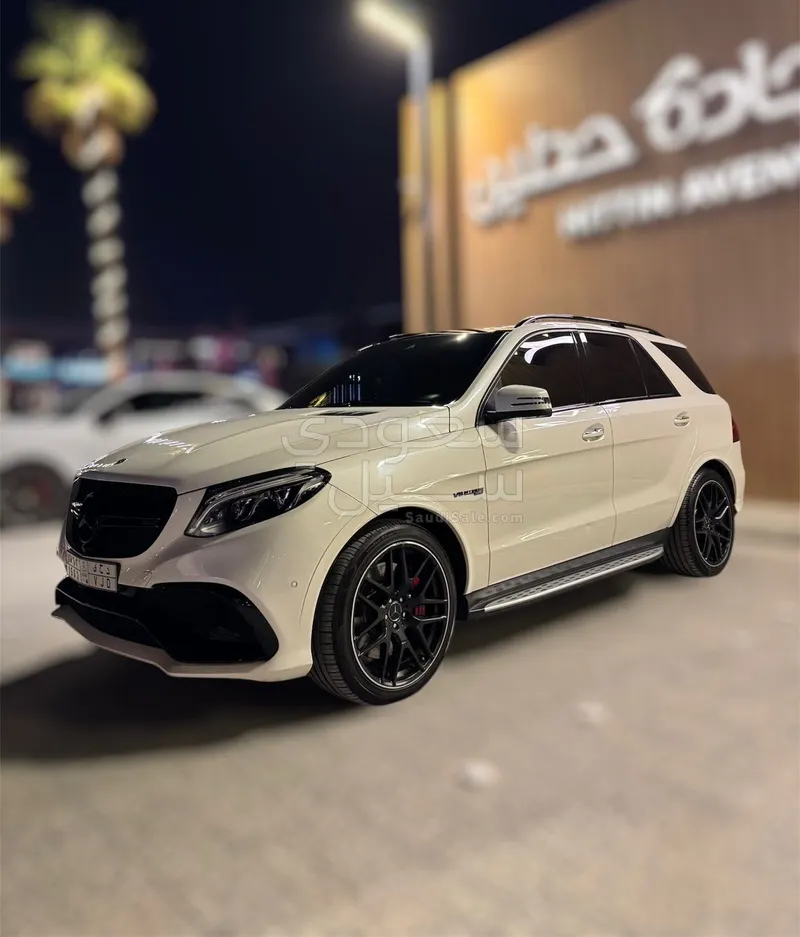 2017 Mercedes-Benz GLE 63S AMG