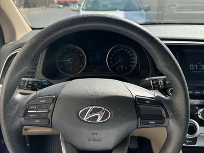 2019 هيونداي النترا