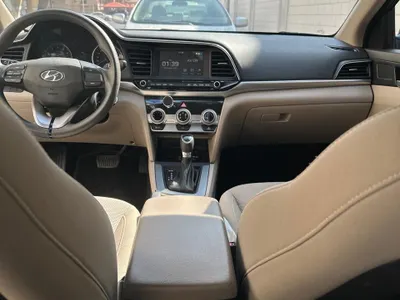 2019 هيونداي النترا
