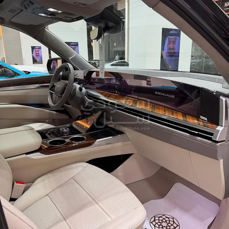 2025 Cadillac Escalade Sport