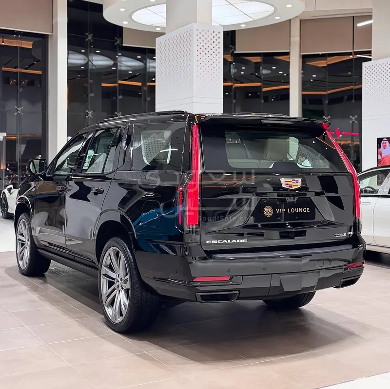 2025 Cadillac Escalade Sport