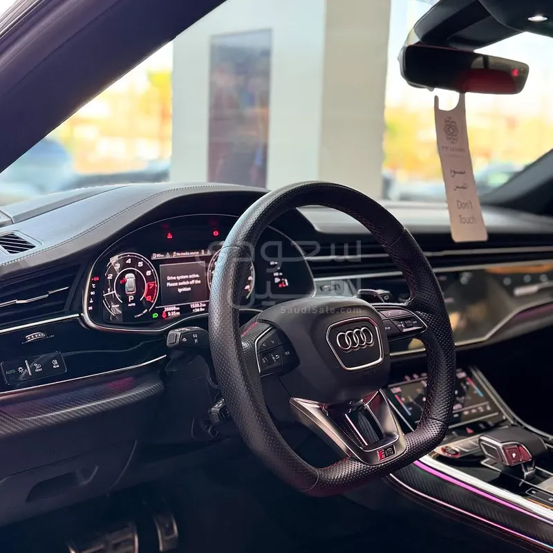 2022 Audi RS Q8