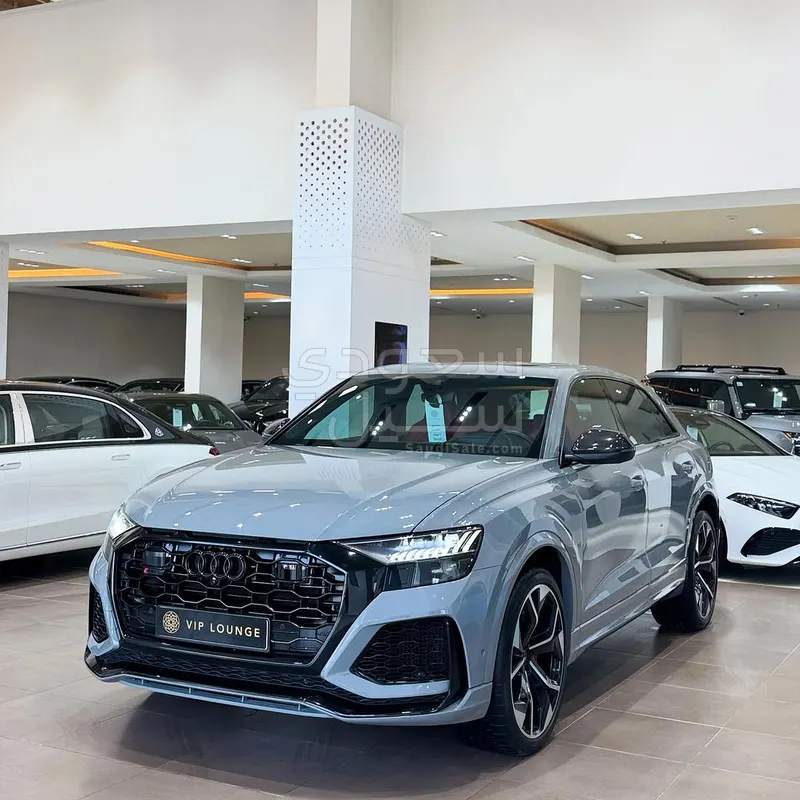 2022 Audi RS Q8