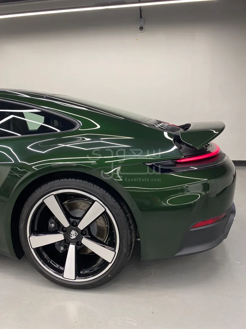2026 Porsche 911 Carrera