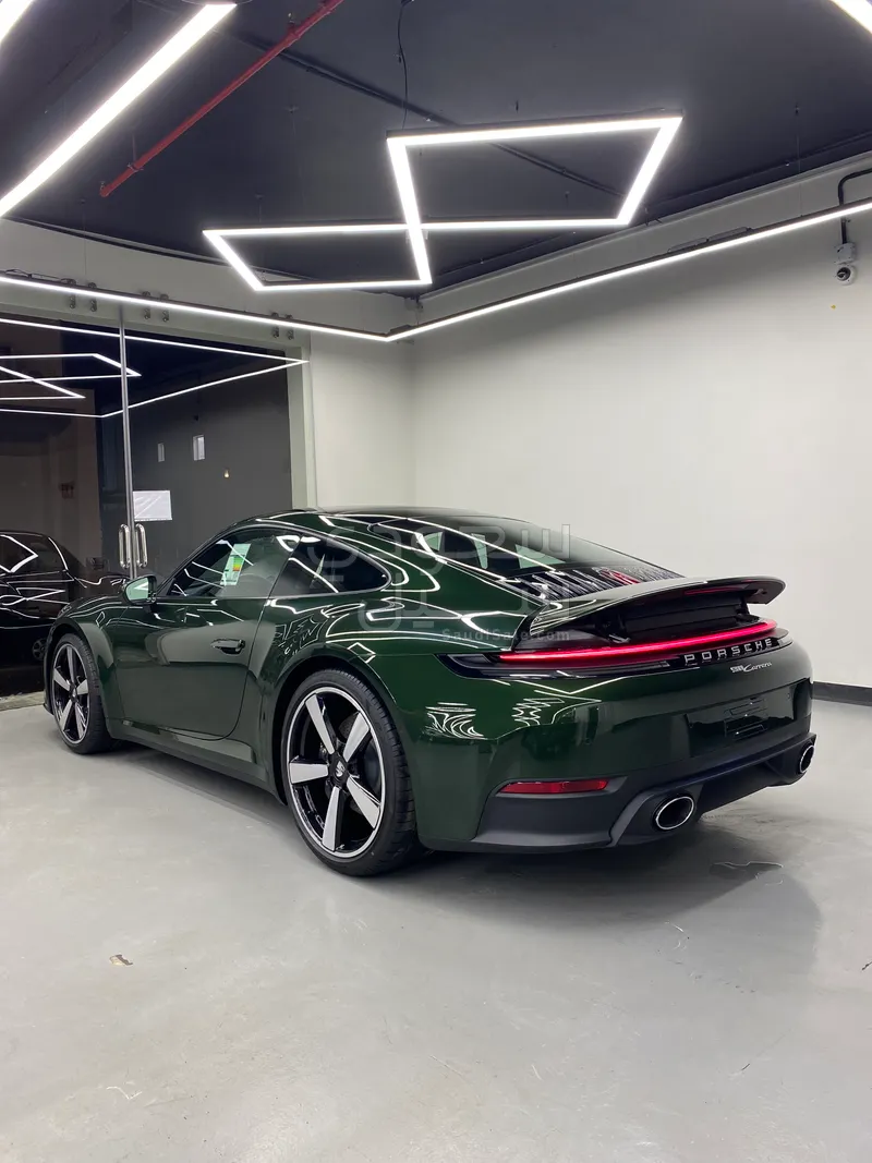 2026 Porsche 911 Carrera