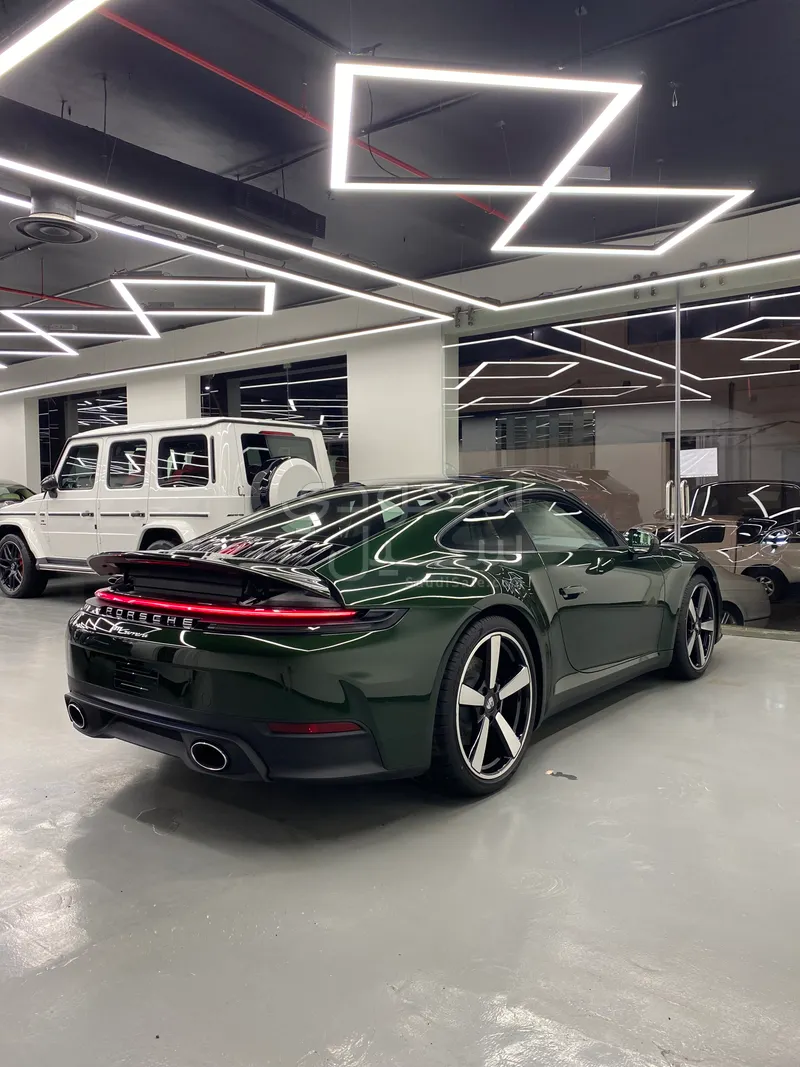 2026 Porsche 911 Carrera
