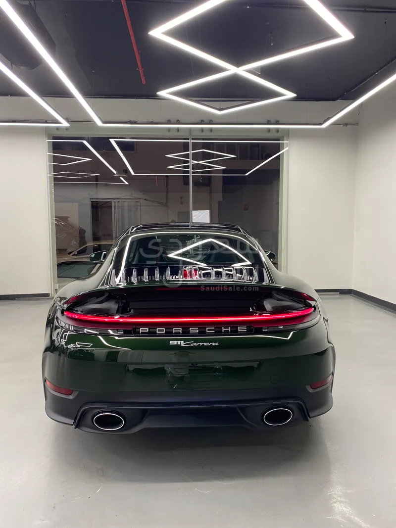 2026 Porsche 911 Carrera