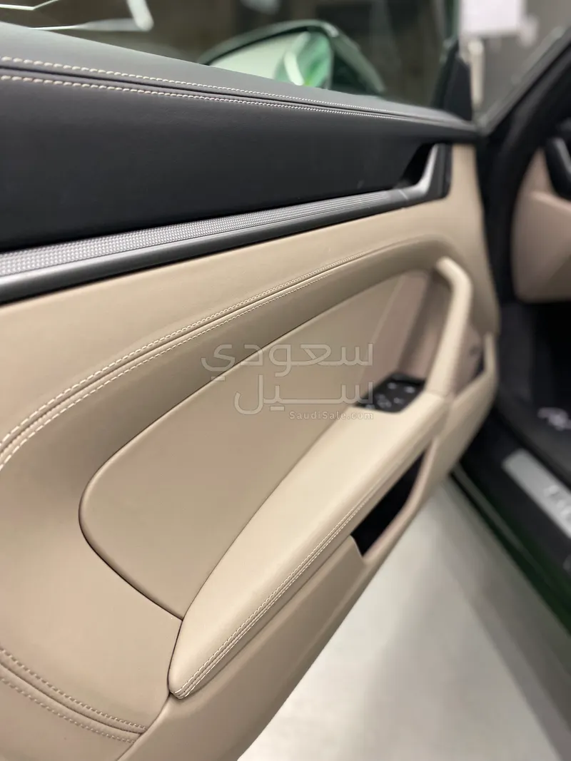 2026 Porsche 911 Carrera