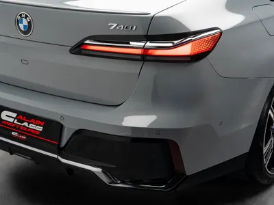 2023 BMW 7 Series 740i