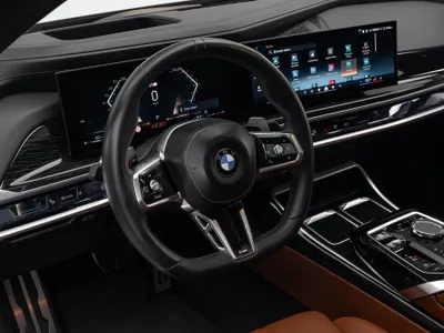 2023 BMW 7 Series 740i