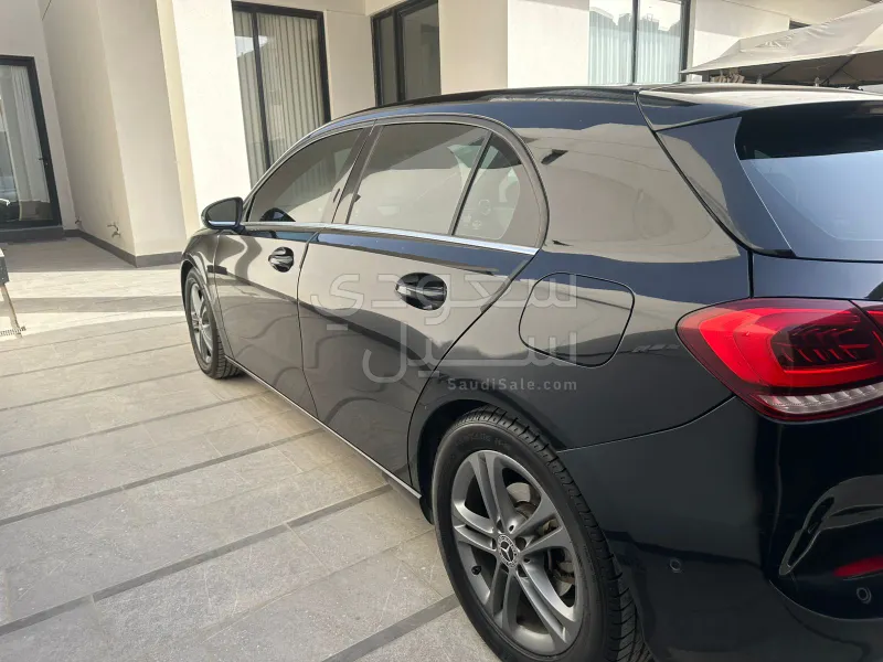 2019 Mercedes-Benz A 200