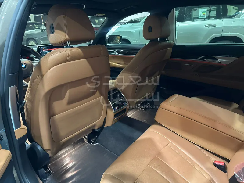 2018 BMW 7 Series 730Li