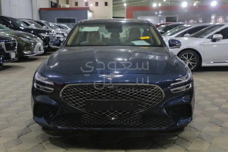 2025 Genesis G 70