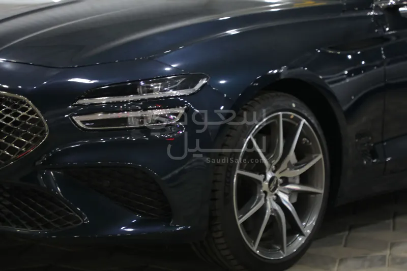 2025 Genesis G 70