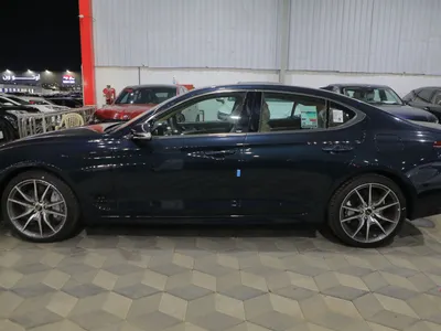 2025 Genesis G 70