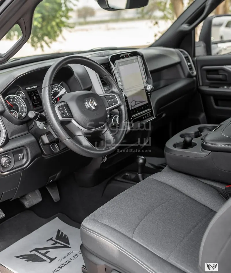 2025 Dodge Ram 2500 HEMI