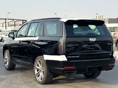 2025 كاديلاك اسكاليد بريميوم