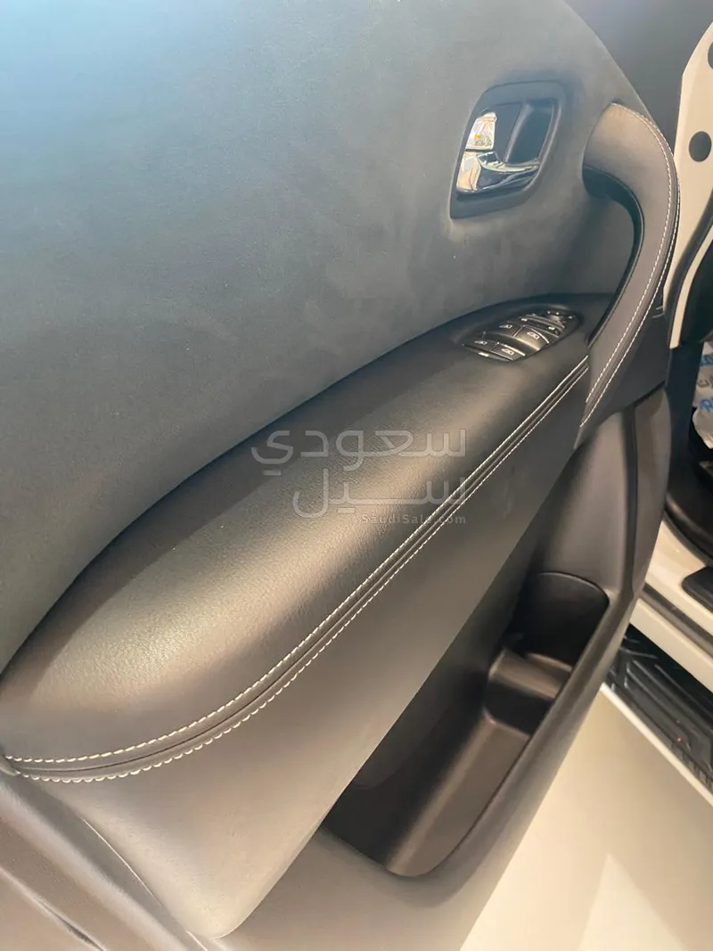 2023 Nissan Patrol XE