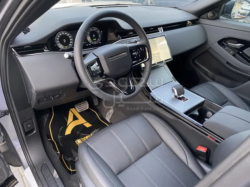 2025 Land Rover Range Rover Evoque
