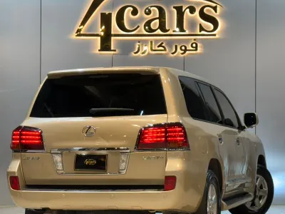 2009 لكزس إل إكس 570